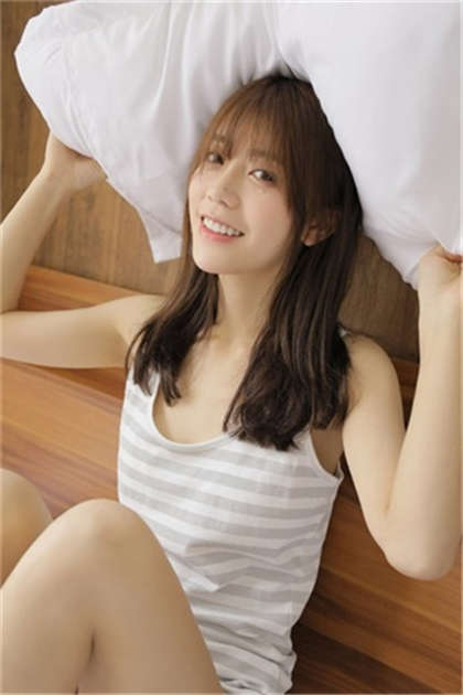 黄到发湿的文章-年轻的嫂子不行太深了要死了_情戏书屋