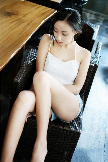 十分黄的黄短文-从头到尾都是肉的黄文古言小说_情戏书屋