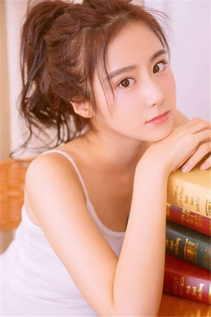 贵妇高官交换小说-我在女寝室的乱欲生活_情戏书屋