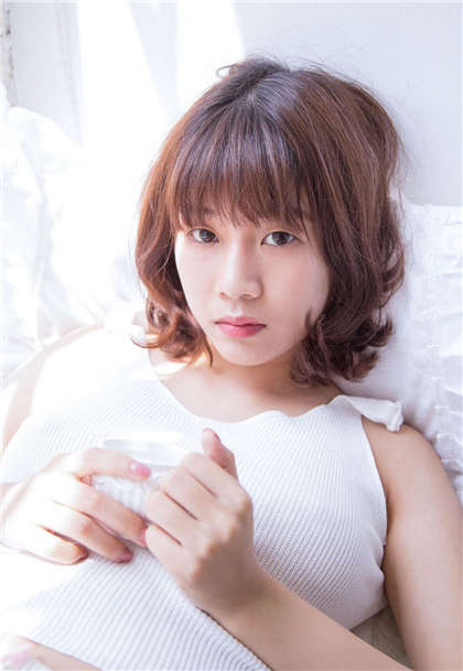 免费的好黄的文章-在学校里和学妹做_情戏书屋