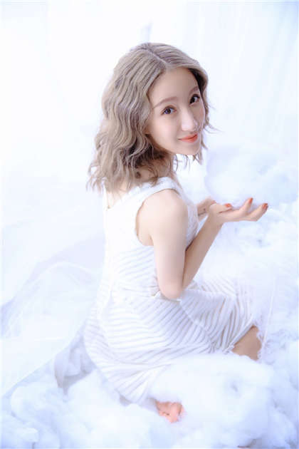 啊哦,不行-老公爱吃奶摸下面添B_情戏书屋