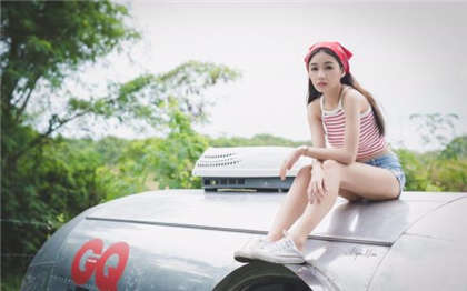 超短裙公车h校花-13岁小男孩性窒息而死_情戏书屋