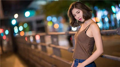 小说捏胸类-嗯不要好大_情戏书屋