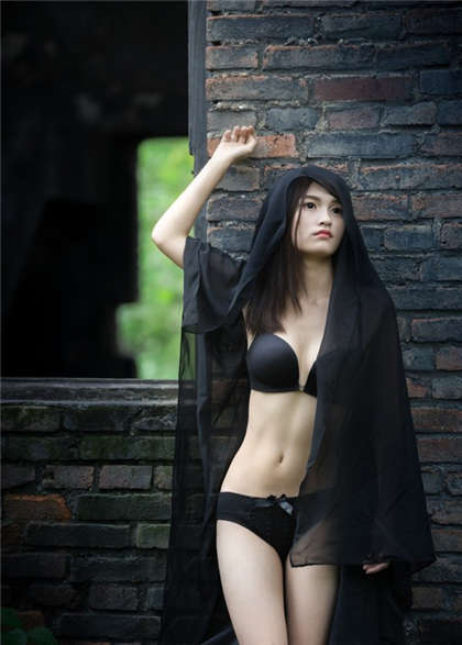 巨肉的小说-王爷不要了好深马背上_情戏书屋