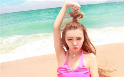 黄色小说强奸-用阴茎在我下面摩擦有些_情戏书屋