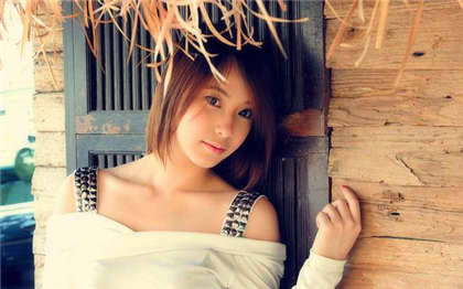 公交车上被伦系列-口述开继女嫩苞小说_情戏书屋