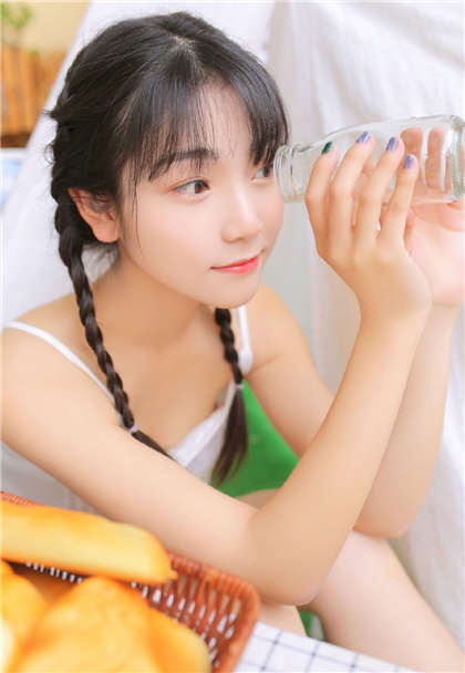 超污小说加插进去-湿热一瞬间_情戏书屋