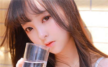 小污文污到爆-bl高H肉一看就会湿文字_情戏书屋