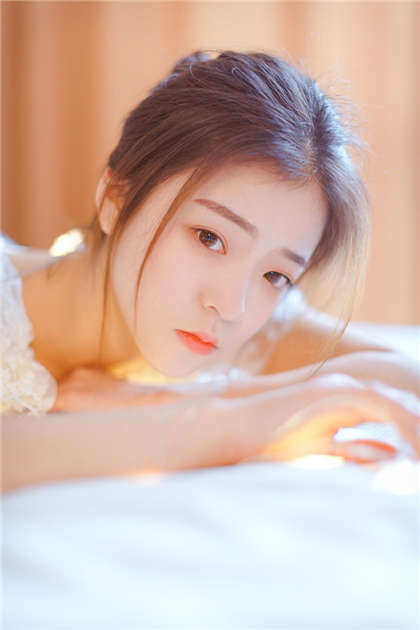 嗯 啊 舒服-娜娜的yin荡生涯h_情戏书屋