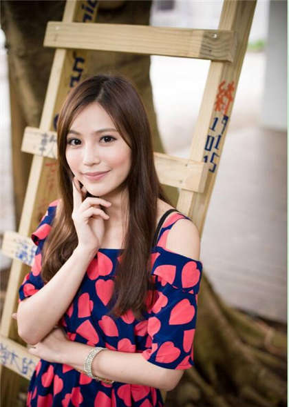 h文嗯啊好大-小叔子和嫂子_情戏书屋