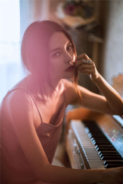 污到你下面流水的小黄车小说-超辣h文_情戏书屋