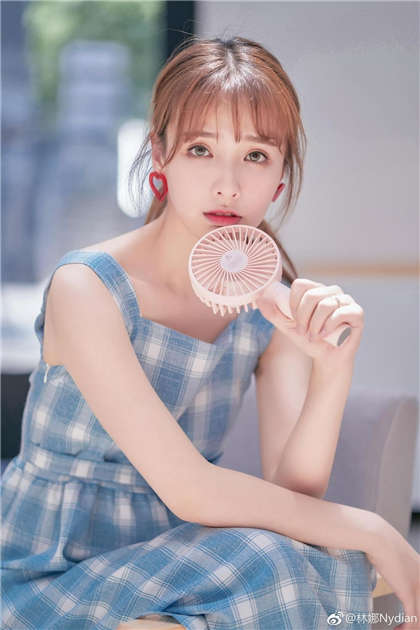 大尺度描写肉肉的小说-exo和女朋友的小黄文_情戏书屋