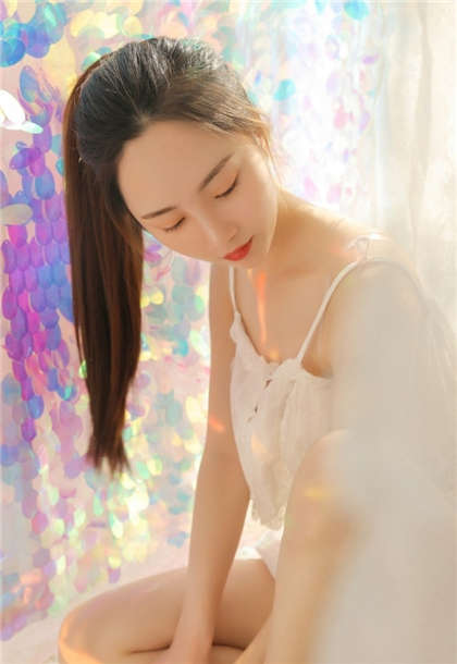 我和两个黑人老外3p-分开雪白的腿_情戏书屋