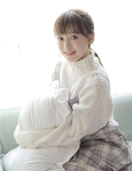 公交强奸-与同桌停电在教室_情戏书屋