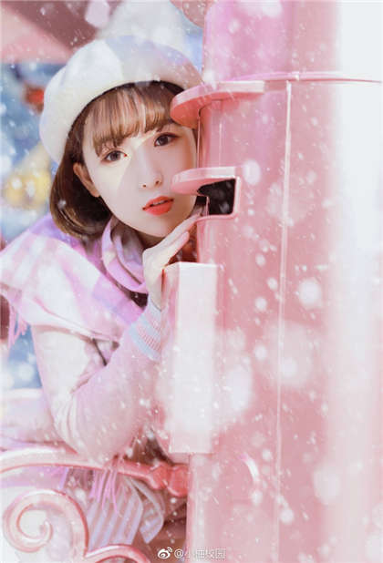 将军吧公主摆成跪趴-很露骨很黄的小黄文_情戏书屋