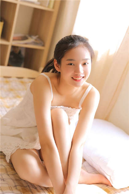 让两大个男人吃奶-肉版的乡村爱情_情戏书屋