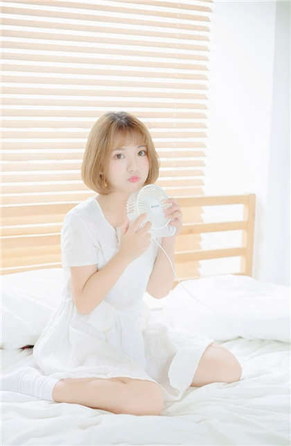 宝贝 我进来-让你下面秒湿的小黄车_情戏书屋