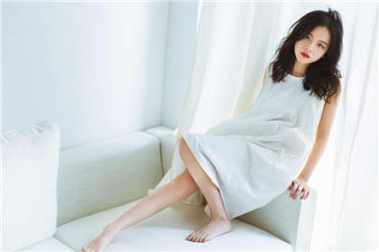 小黄书在公交车上被曹-校花打赌输后任凭处置_情戏书屋