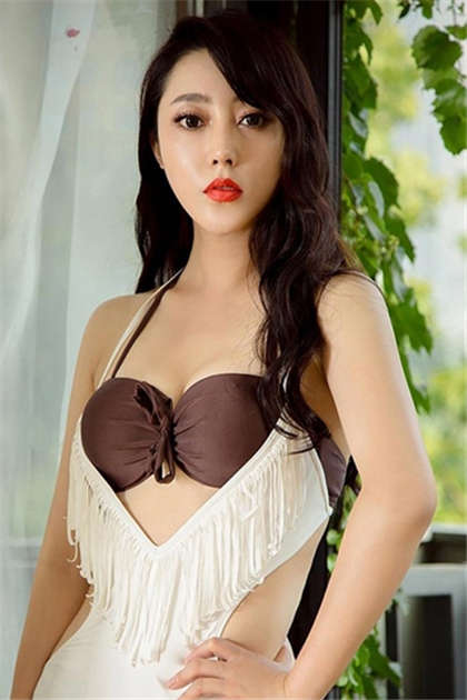 校园污文小说肉巨多校园-女生下体被摸出水还很疼_情戏书屋