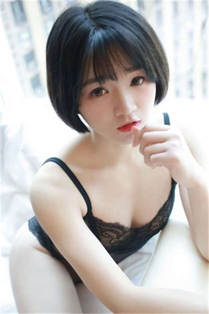 让两大个男人吃奶-肉版的乡村爱情_情戏书屋