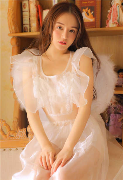 疯狂地狱琳娜4-把腿分大点塞东西_情戏书屋