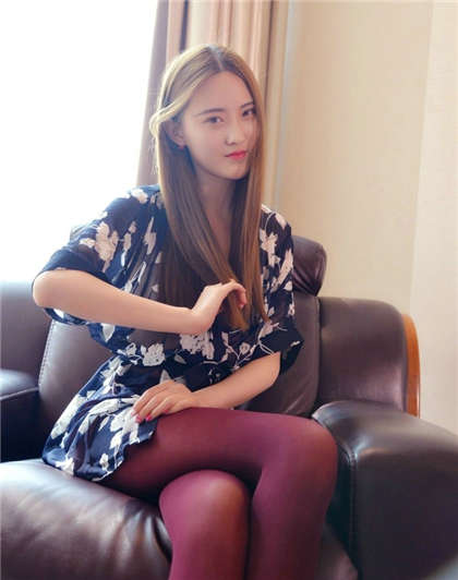 黄文章太大了-重一点快一点哦_情戏书屋