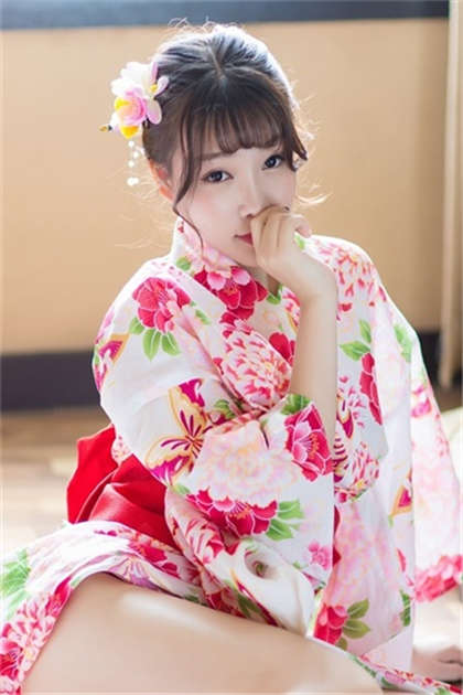 自己湿不行-路上心生淫念竟强奸儿媳_情戏书屋