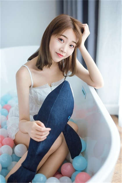 深夜流水小黄文-错入J花半截_情戏书屋