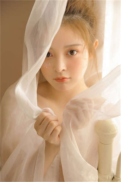 人体肉肉-故事会之白娜_情戏书屋