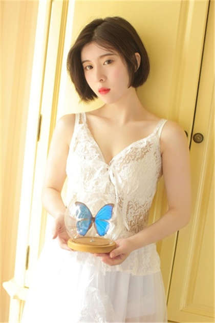 王牌校花史-特污双男生小黄文_情戏书屋