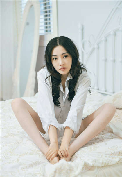 大尺度小说细节章节-啊好大好硬别停文章_情戏书屋