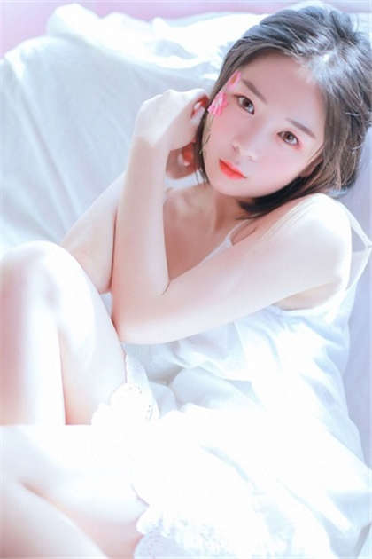 暴力调教污污小说-老头看见我就吃我的奶_情戏书屋