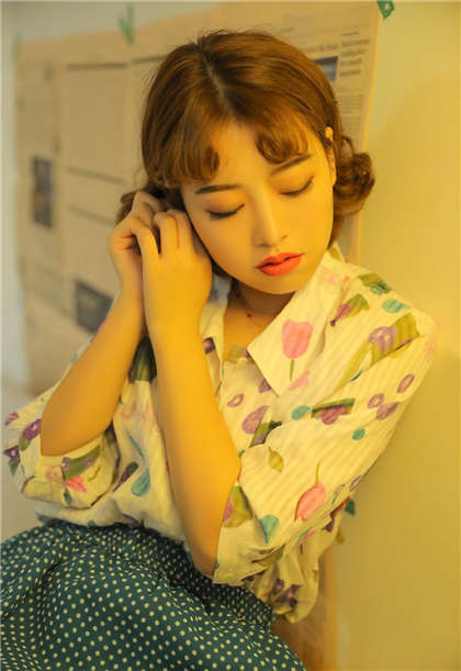 小黄篇污-很黄很暴力小黄文_情戏书屋