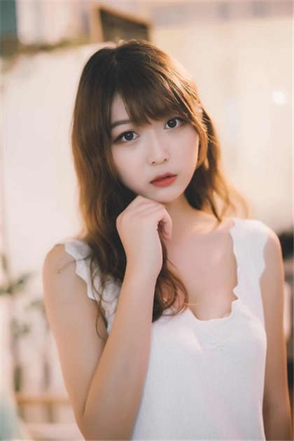 嗯嗯那啊好舒服啊-插的太深我受不了_情戏书屋