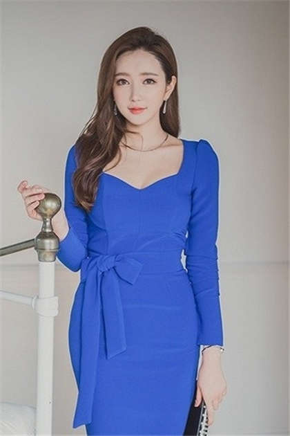 处女的黄文-丁丁插入一瞬间私处的最真切感受_情戏书屋