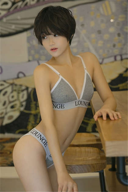 让女人看到湿的小黄文-男女天天免费看亲热互摸对方下面_情戏书屋