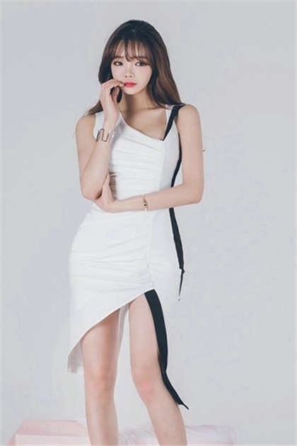 爱爱过程-暴力强奷美女明星系列小说_情戏书屋