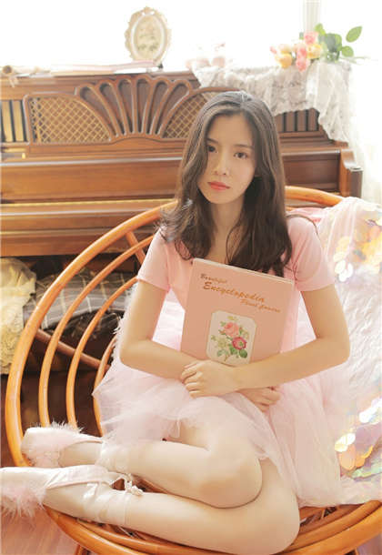 第一次黄瓜插入小说-昨天他俩没把你喂饱_情戏书屋