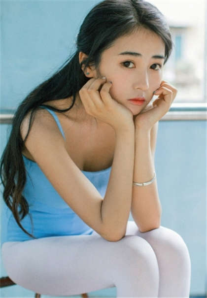 特别短污文-从后面抱着胸顶住_情戏书屋