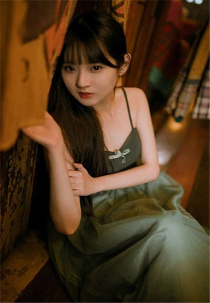 描述吃胸的小说章节-地铁公交列车黄文_情戏书屋