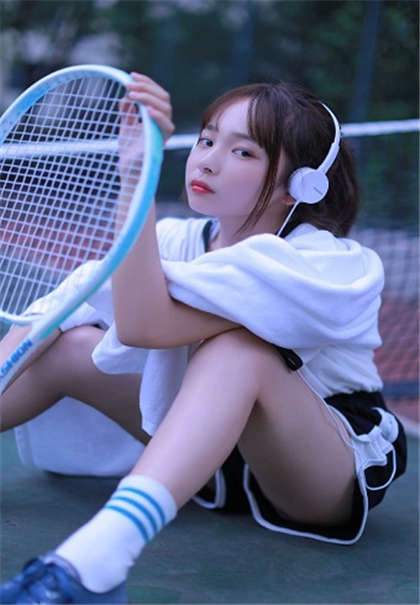 三洞塞满-我的男友鸡巴很大_情戏书屋