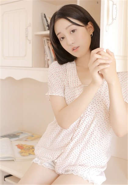 爸 我痒死了 快来-污到湿透小黄文自慰_情戏书屋