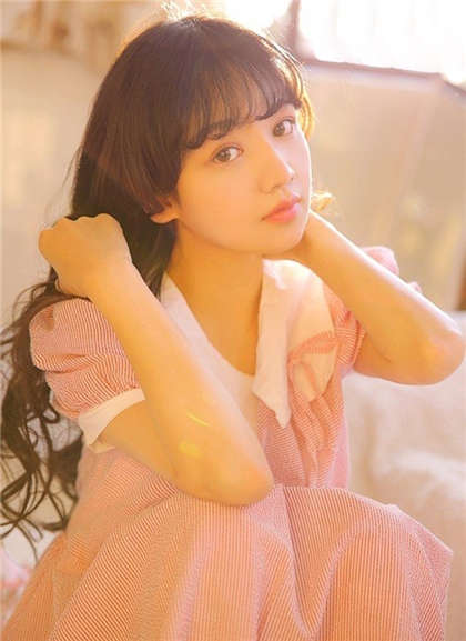 啊,太紧了,别夹-淫荡女老师与学生激情欢_情戏书屋