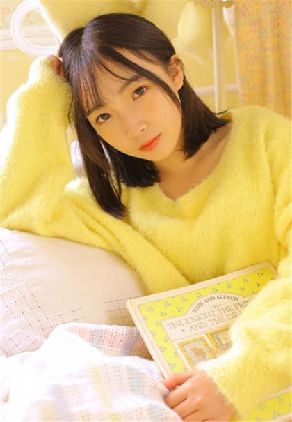 长篇肉辣文小说作者不详-抬起一条腿架在肩上h_情戏书屋