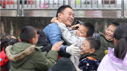 韩股收低逾3% 芯片股因AI泡沫担忧而下跌