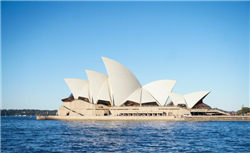 罗牛山：截至2025年10月31日公司股东总户数约为8.45万户