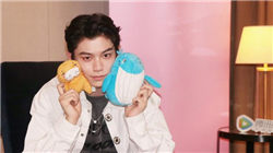 周云杰代表海尔集团曾向华科捐赠两千万元，他是该校材料学院1984级校友