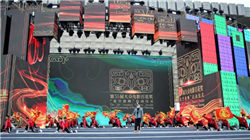 AI的两种“玩法”：三年后OpenAI还在烧钱 Anthropic将开始赚钱？