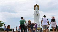 再获亿元大单，优必选股价大涨8%，上半年仍亏损