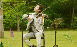 中国人民银行行长潘功胜主持召开金融支持实体经济座谈会